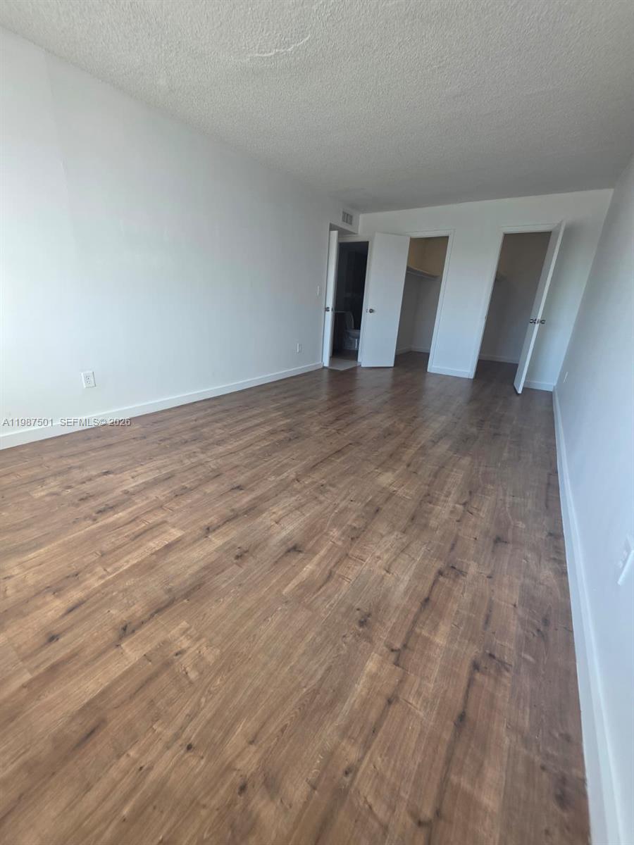 MONTECARLO CONDO - Residential Lease