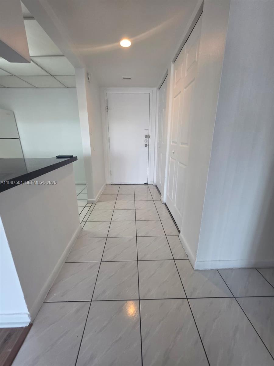 MONTECARLO CONDO - Residential Lease