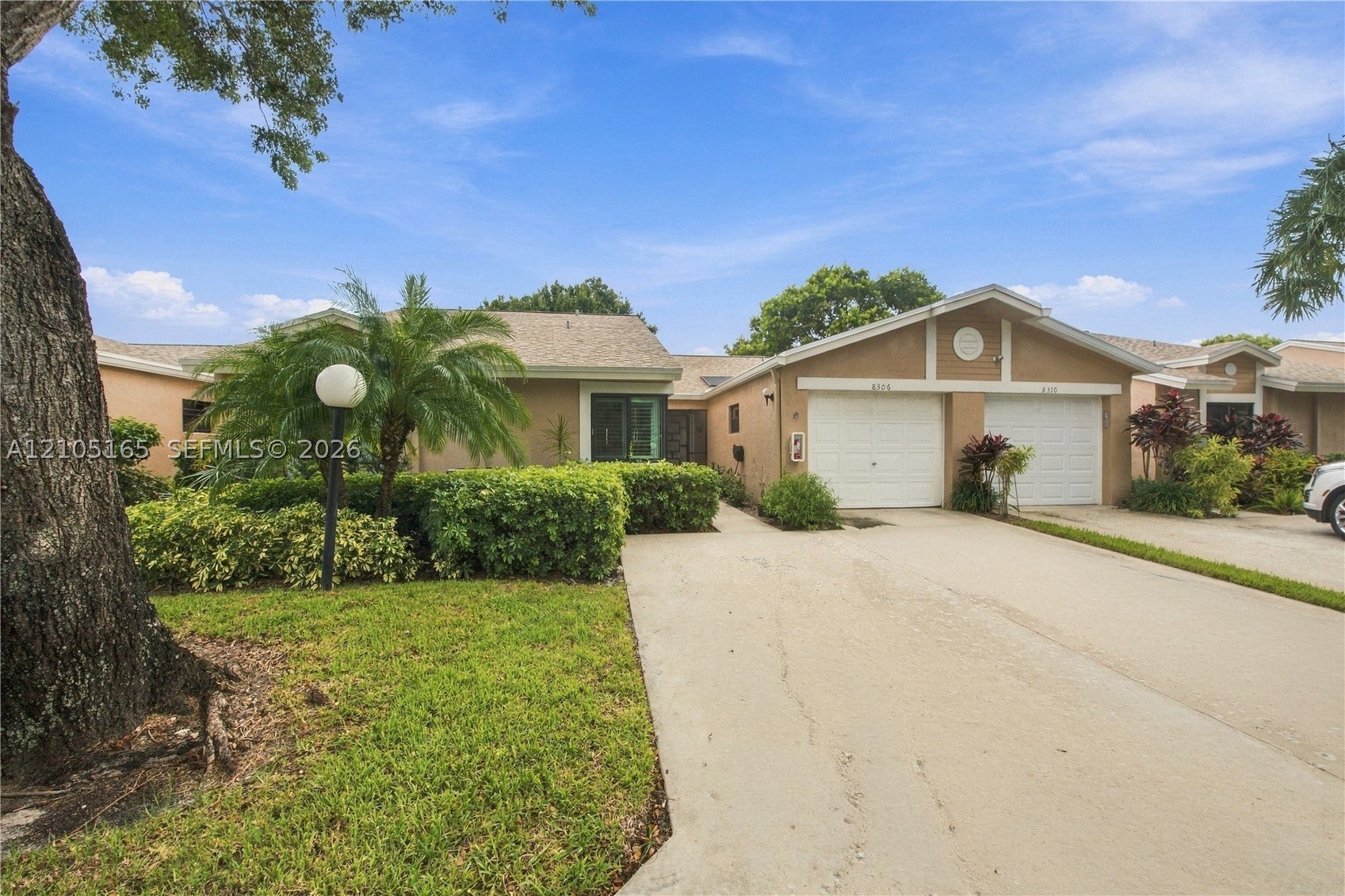 8306 Springlake Dr 8306