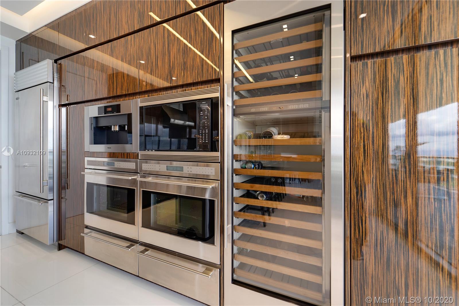 BAL HARBOUR NORTH SOUTH C - Residential