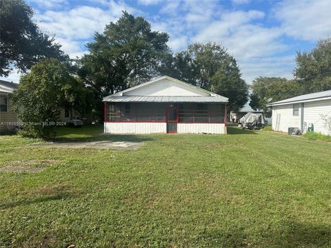 A home in Clewiston