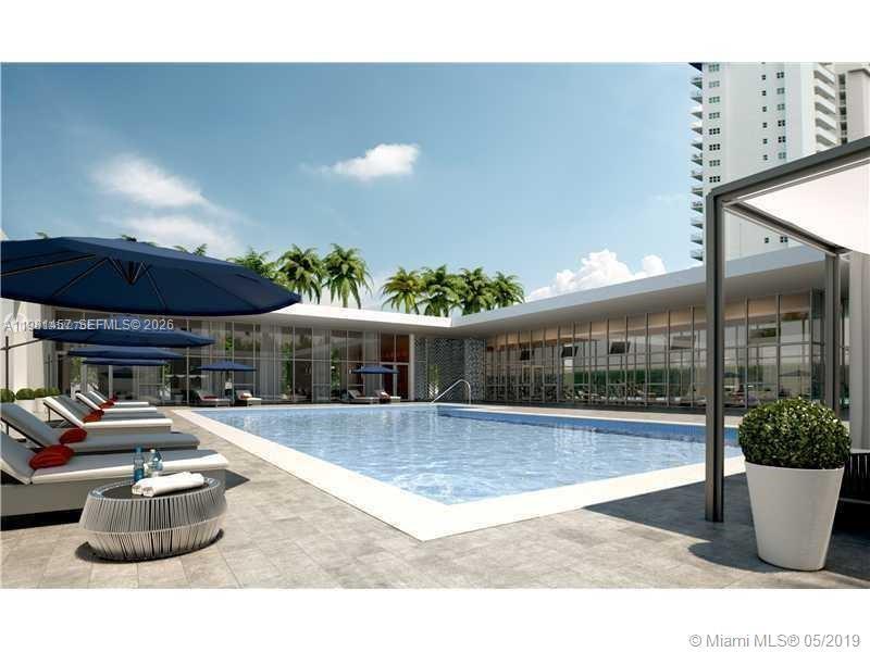 THE OAKS I CONDO - Residential