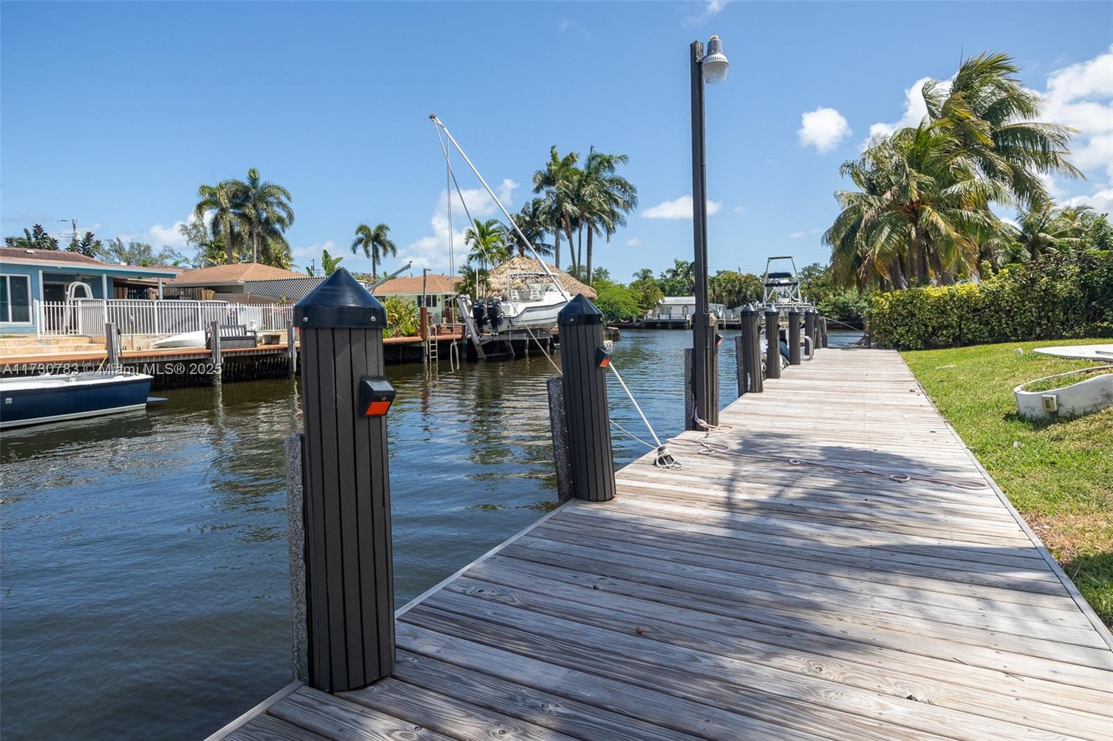 SHELTER ISLANDS 1ST ADD - Residential
