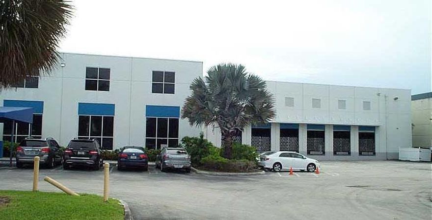 One story Class "A" corporate offices/warehouse condominium. +/- 27,500 SF of warehouse with high ceilings and six dock height loading doors, and +/- 6,500 SF of luxurious office space. Plenty of parking. Best Location, 200 ft of direct frontage on 107 Av enue on heart of the City of Doral Commercial-Industrial Area. Excellent security. Walking distance to restaurants, banks, and new hotels. Just minutes from the Florida Turnpike, Dolphin Expressway (SR 836), and Palmetto Expressway (SR 826).