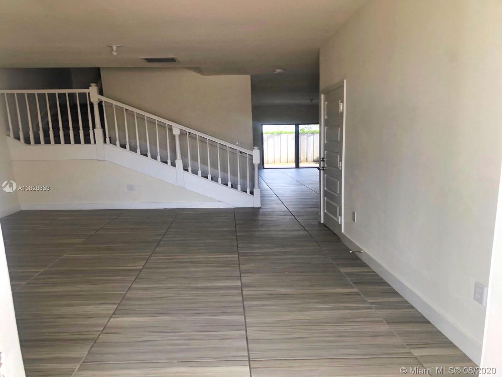 GRAND BAY NORTH - Residential