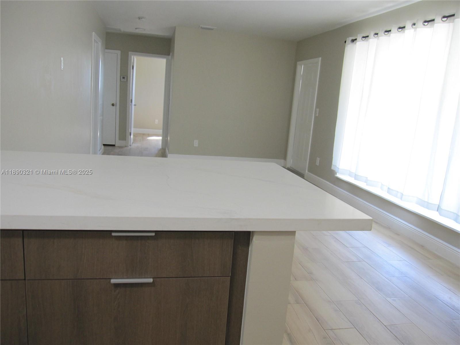 LAKE FOREST SEC 4 - Residential Lease