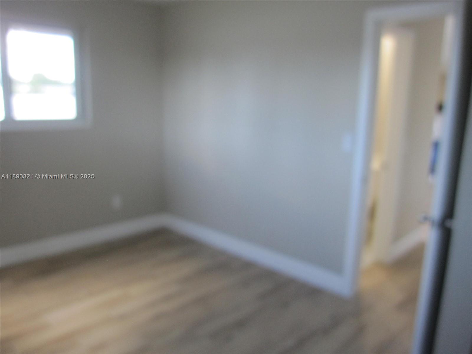 LAKE FOREST SEC 4 - Residential Lease