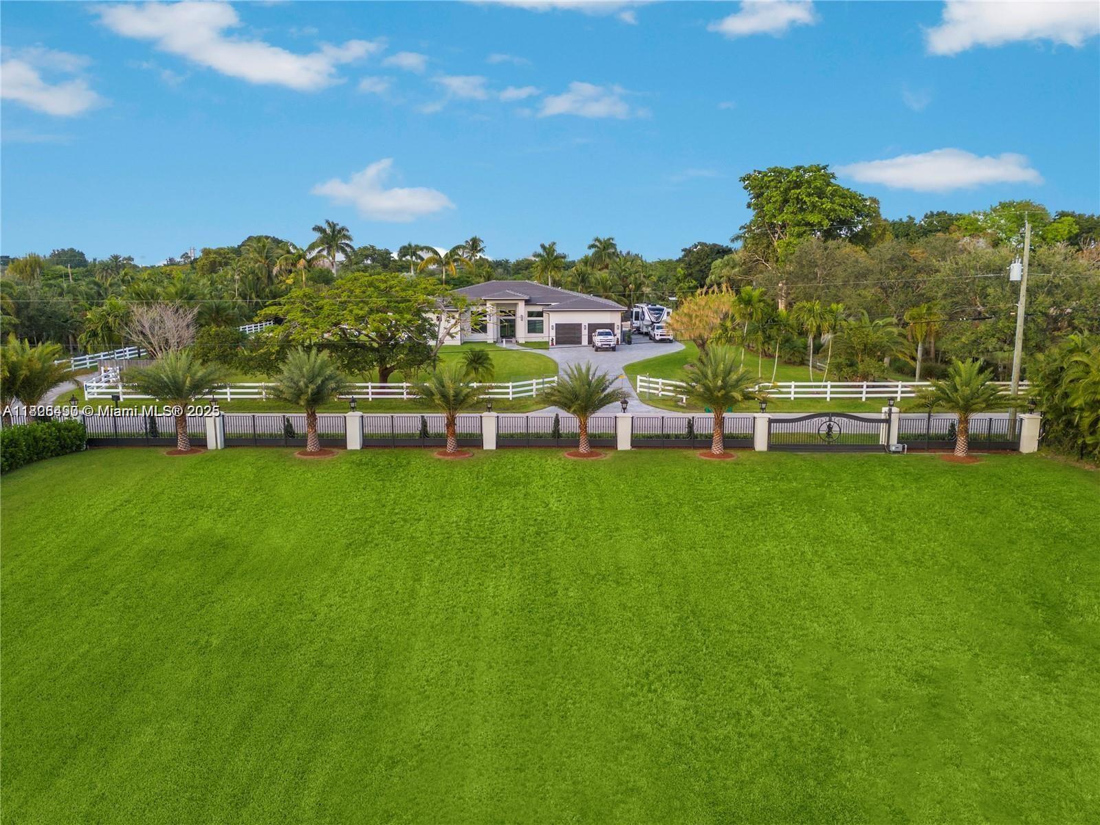 CHAMBERS SUB SE1/4 - Land