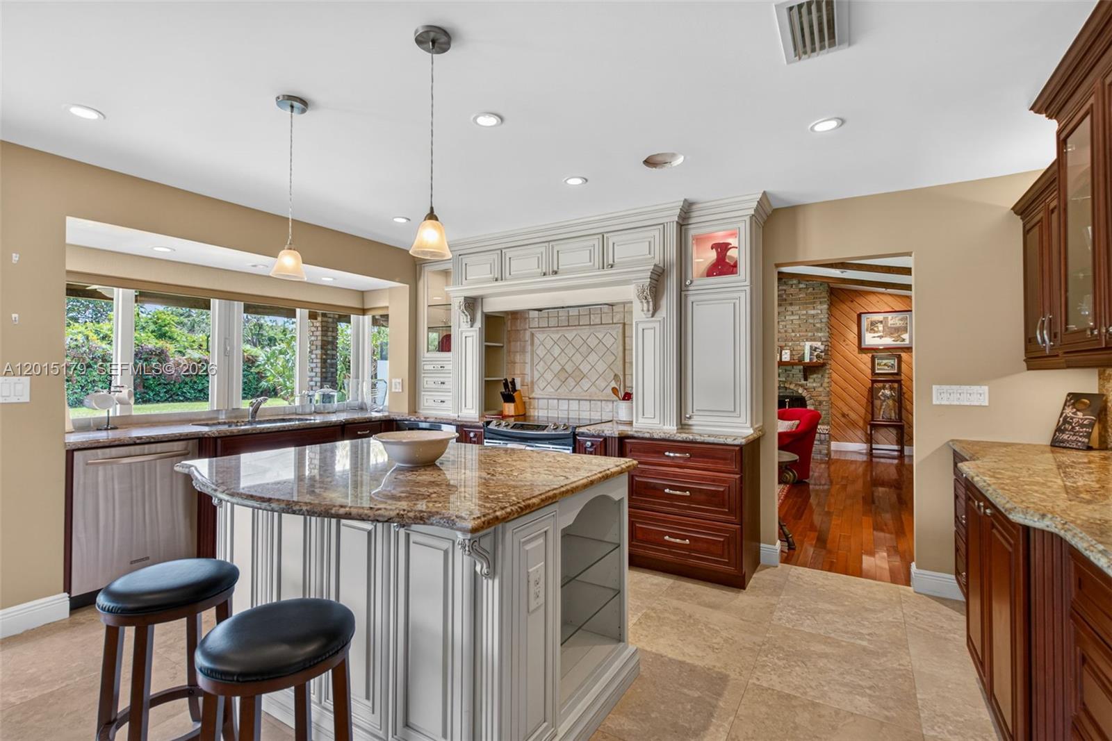 WOODS OF PINE ESTATES - Residential