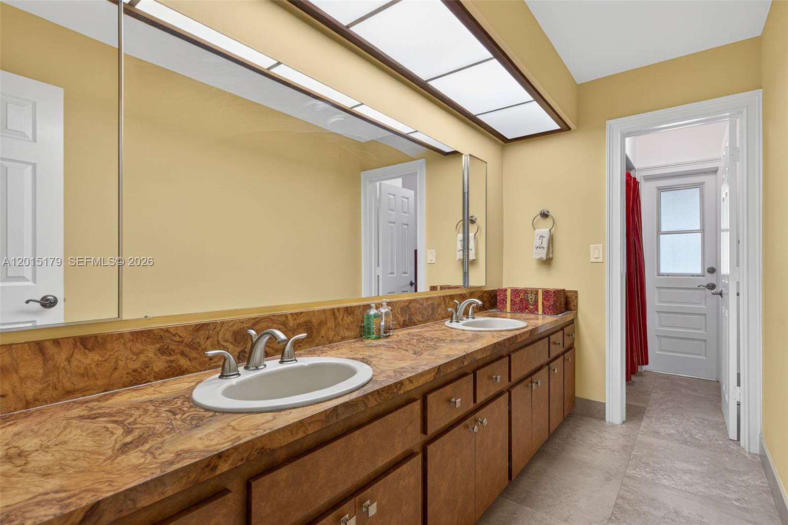 WOODS OF PINE ESTATES - Residential
