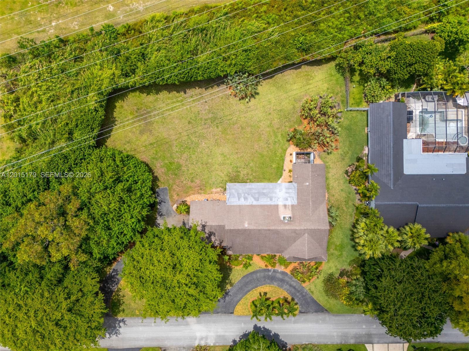 WOODS OF PINE ESTATES - Residential