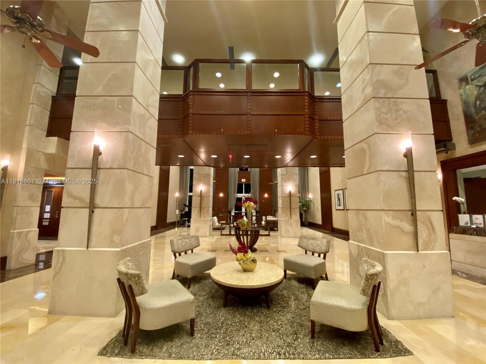 TURNBERRY ON THE GREEN CO - Residential Lease