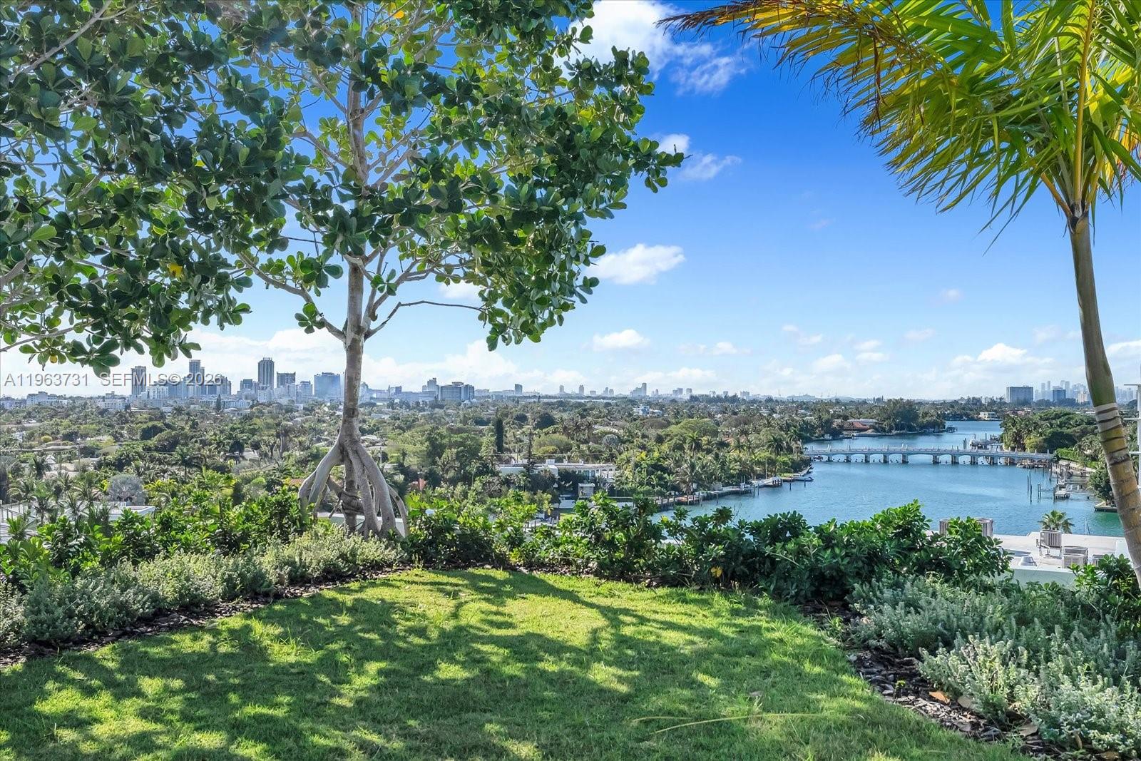 La Baia Bay Harbor - Residential