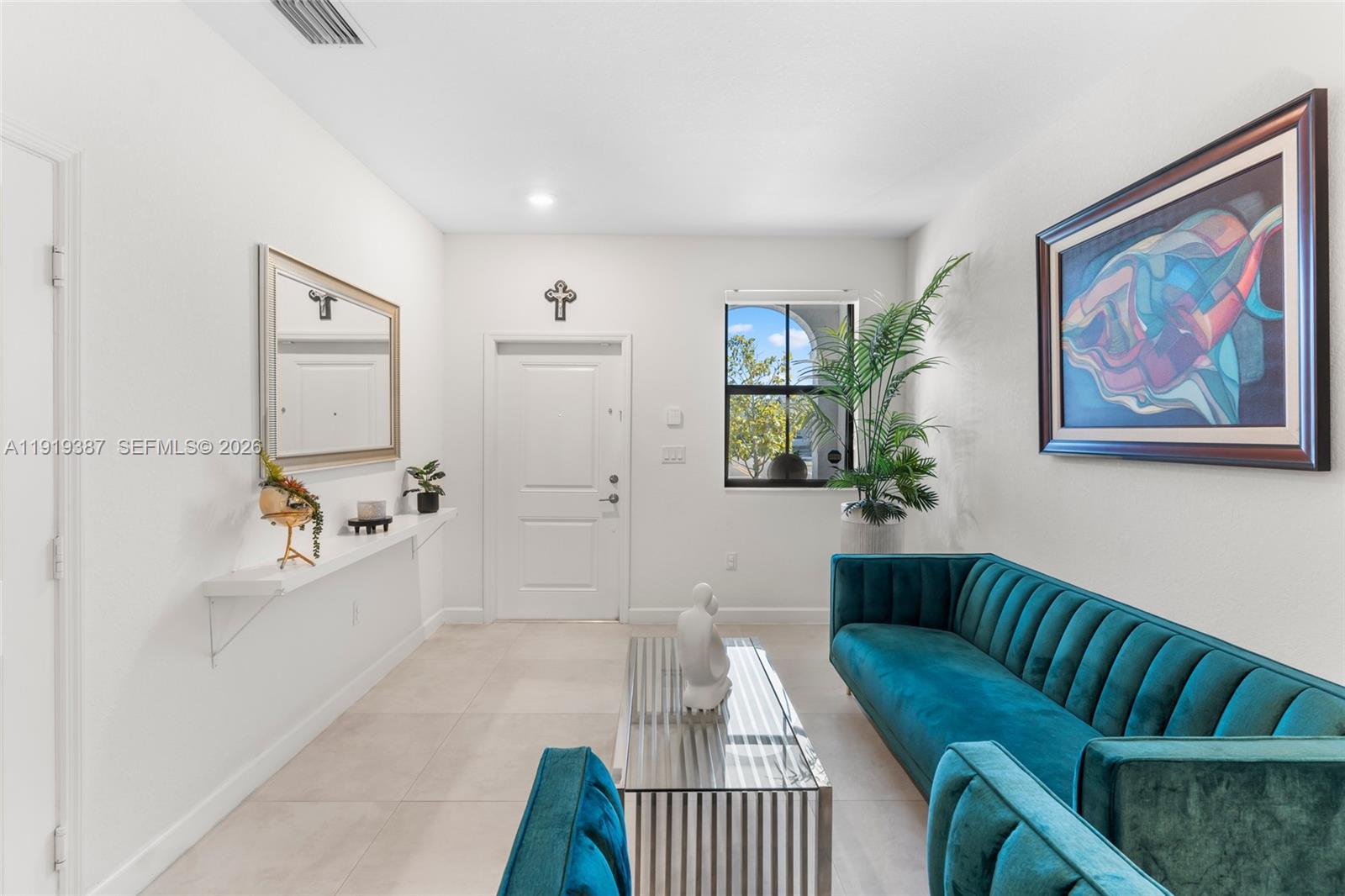 PINE ISLE - Residential