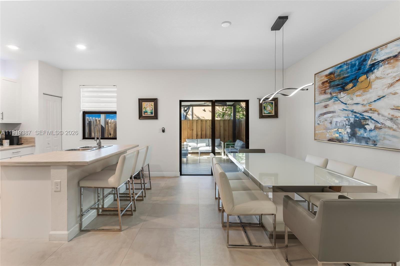 PINE ISLE - Residential