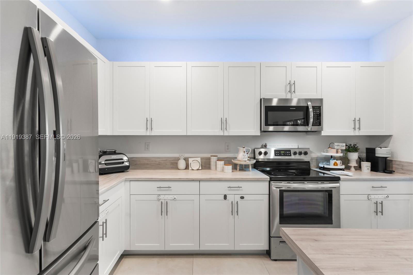 PINE ISLE - Residential