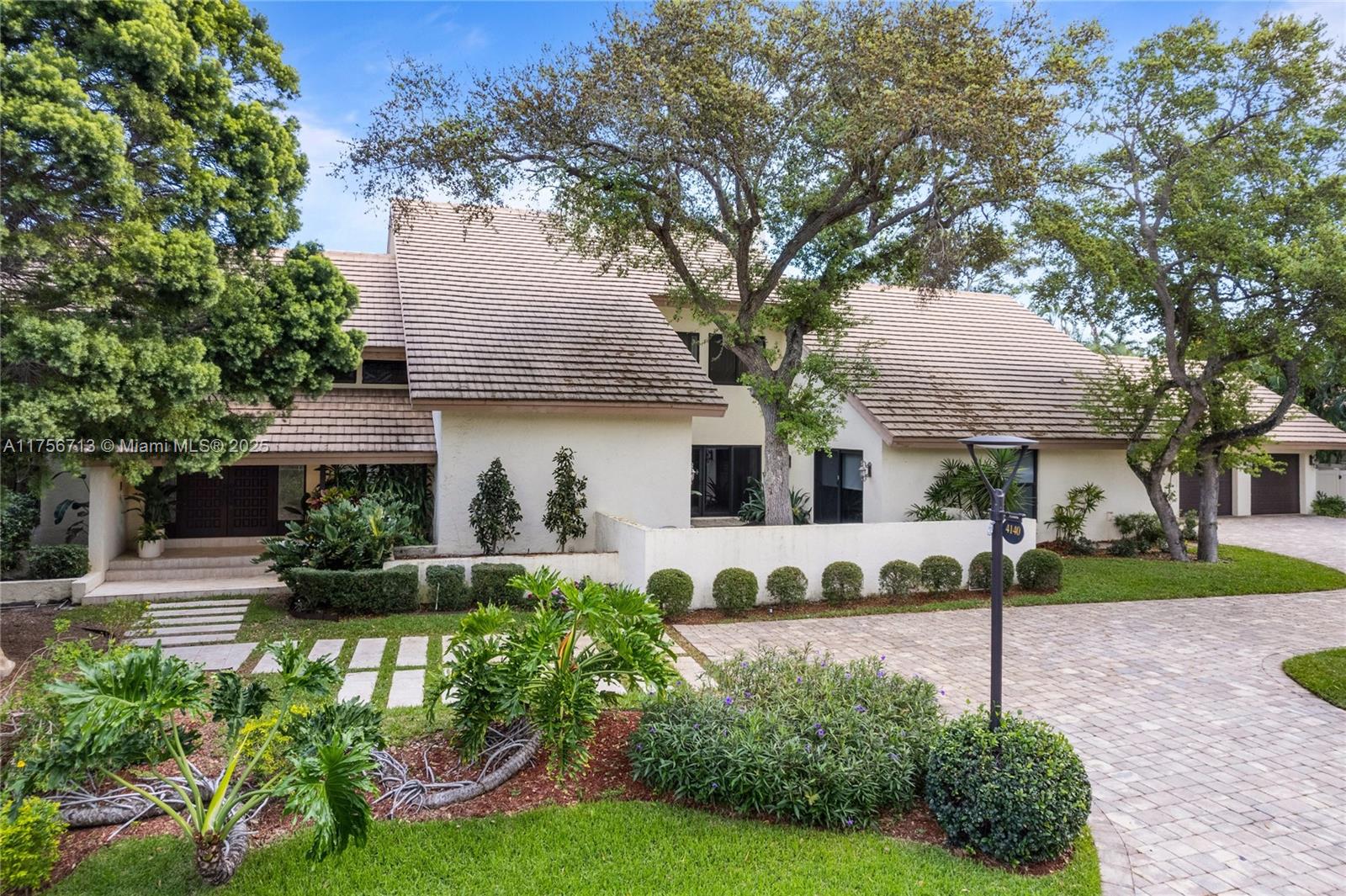 4140 Sanctuary Ln