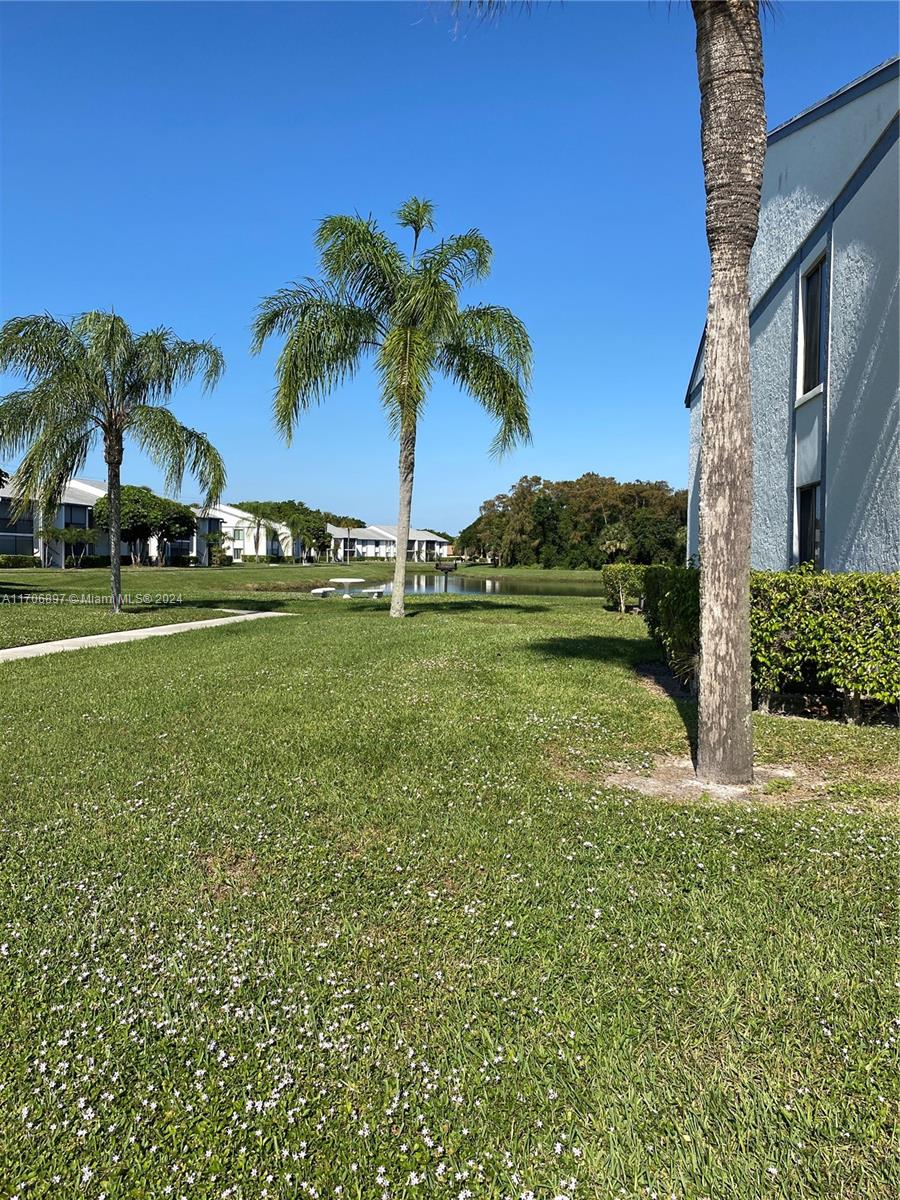 PALM CLUB VILLAGE I CONDO - Residential