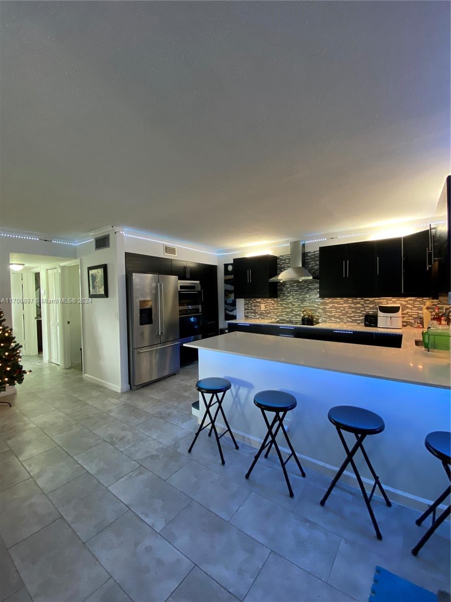PALM CLUB VILLAGE I CONDO - Residential