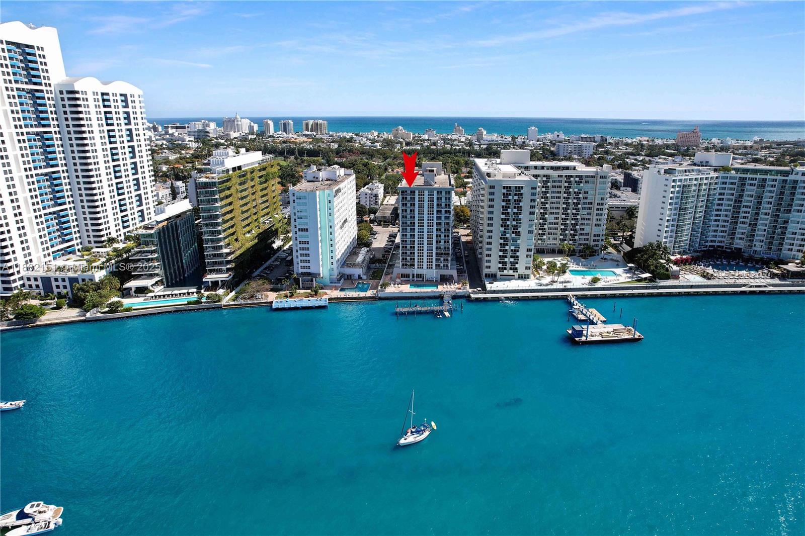 BAYVIEW TERR CONDO - Residential