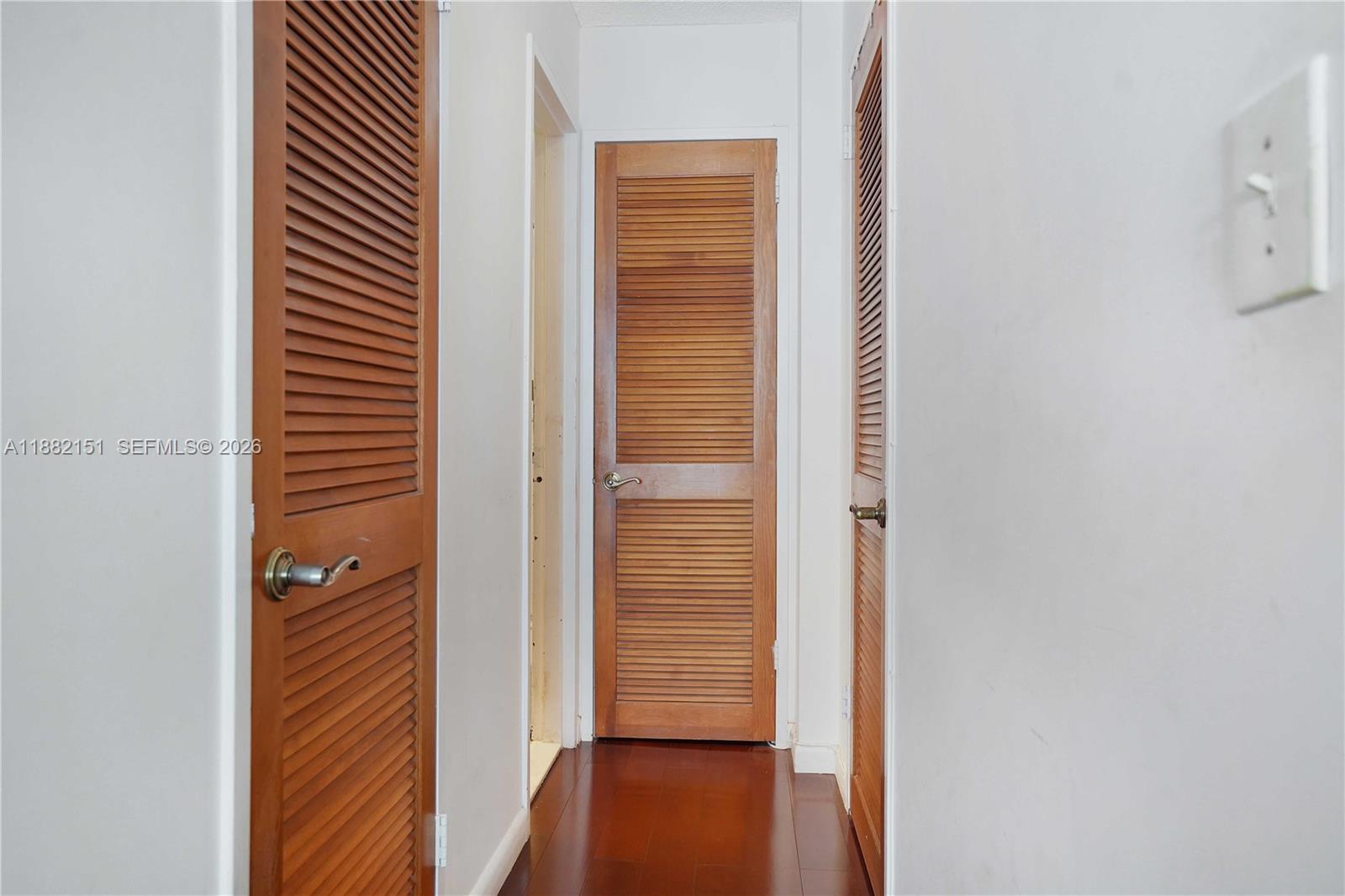 BAYVIEW TERR CONDO - Residential