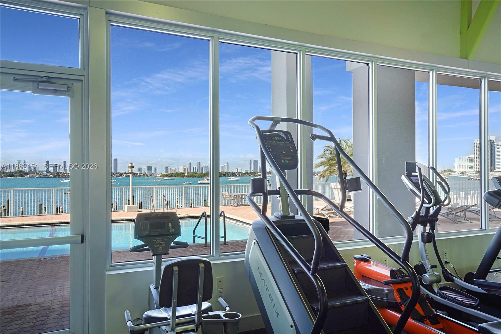 BAYVIEW TERR CONDO - Residential