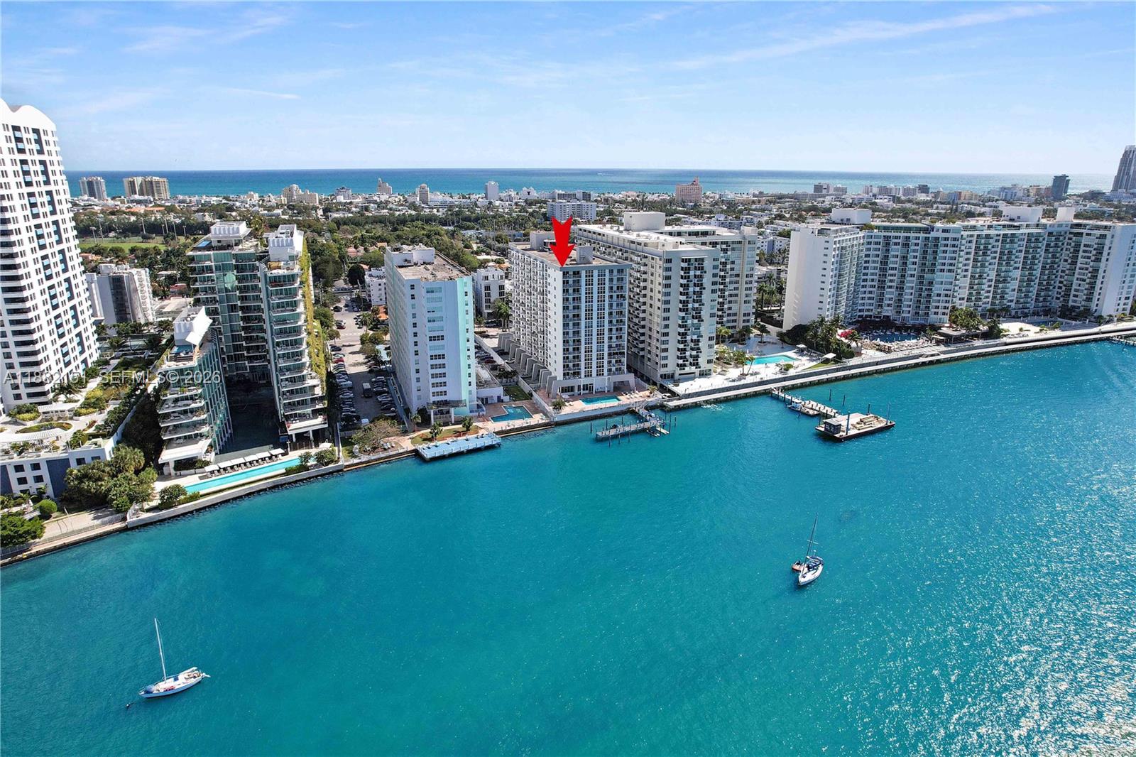 BAYVIEW TERR CONDO - Residential