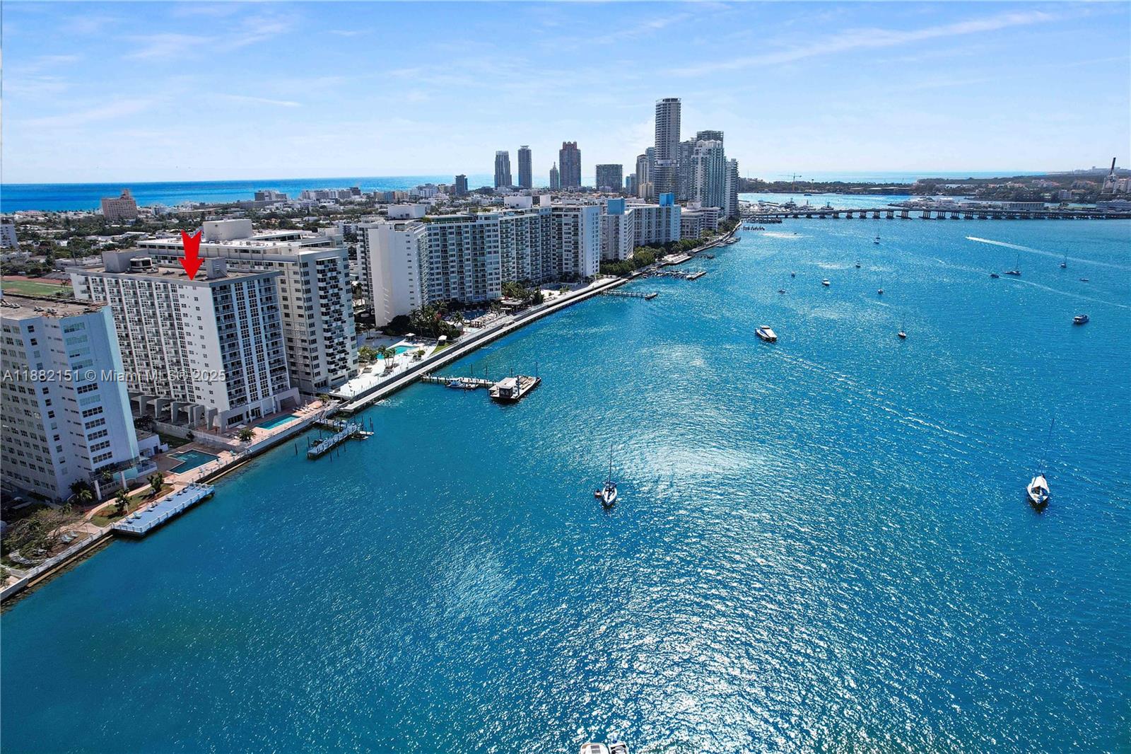 BAYVIEW TERR CONDO - Residential