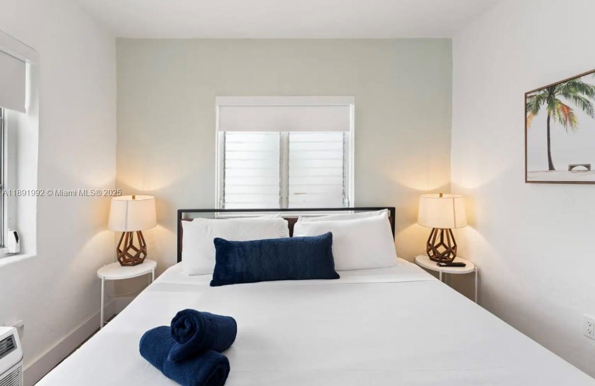 ALTOS DEL MAR NO 3 - Residential Lease