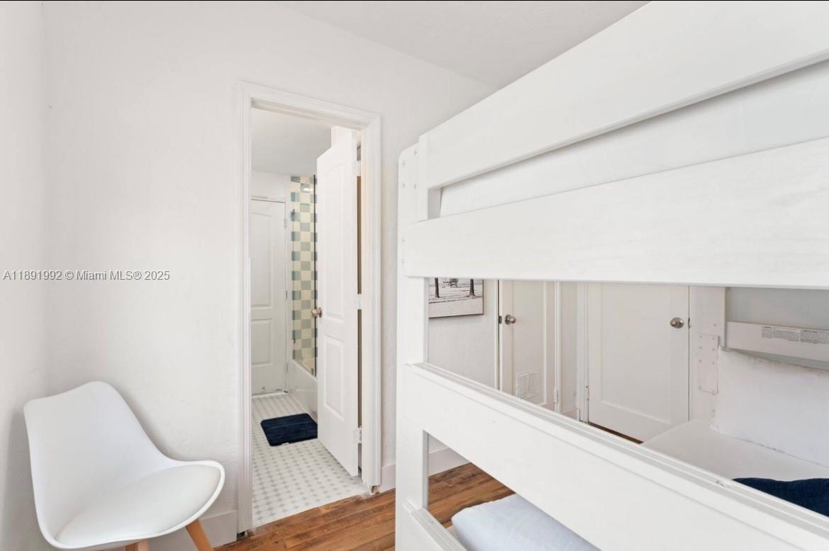 ALTOS DEL MAR NO 3 - Residential Lease
