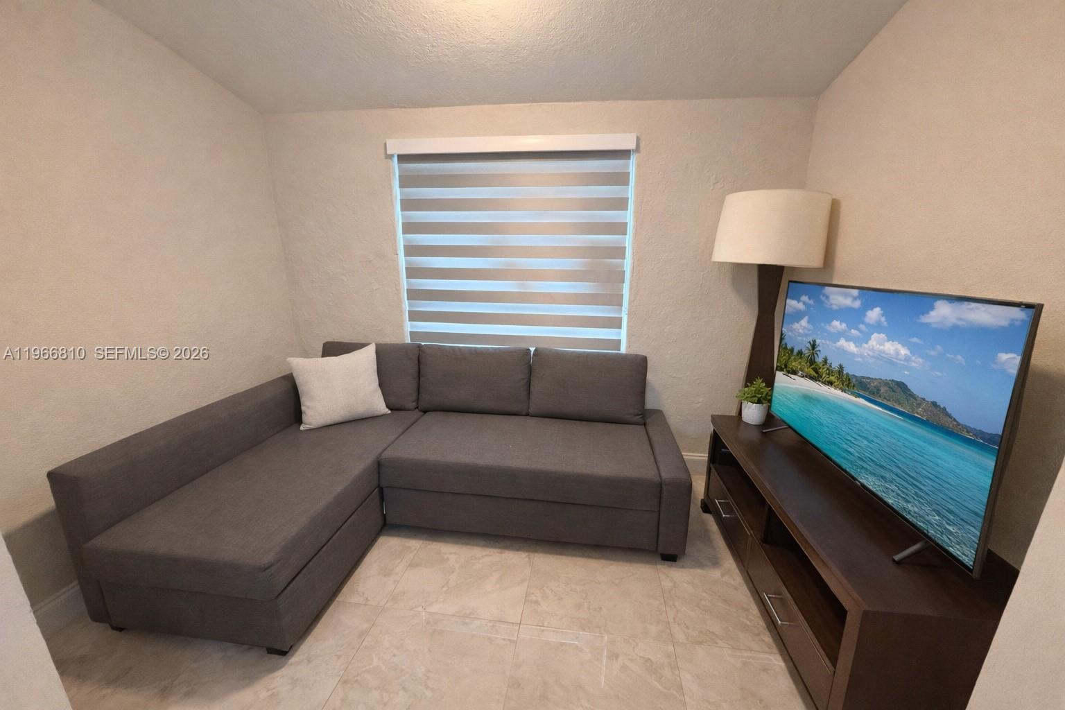 COLUMBIA PARK CORR PL - Residential