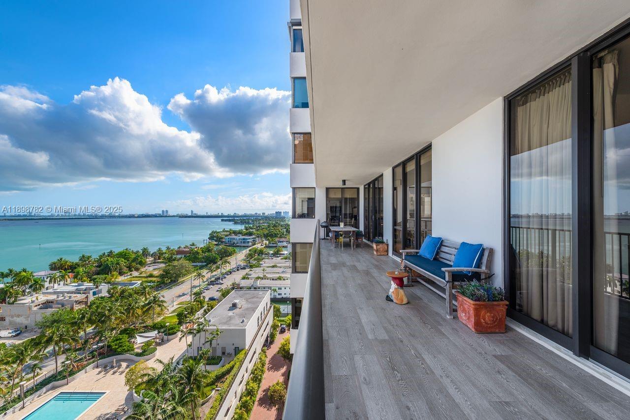 ONE THOUSAND VENETIAN WAY - Residential Lease