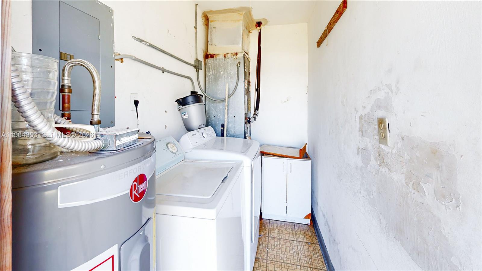 RICHMOND HEIGHTS ESTATES - Residential