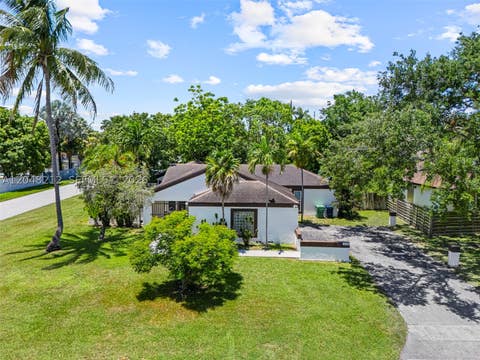Tiny photo for 15491 SW 153rd St, Miami, FL 33187 (MLS # A12048212)