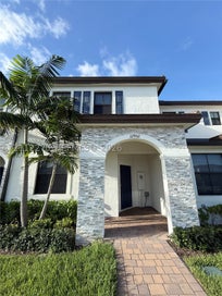 12952 SW 232nd Ter 12952 Homestead FL 33032