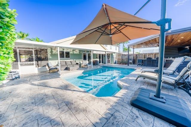 ROGER HOMES - Residential