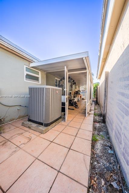 ROGER HOMES - Residential