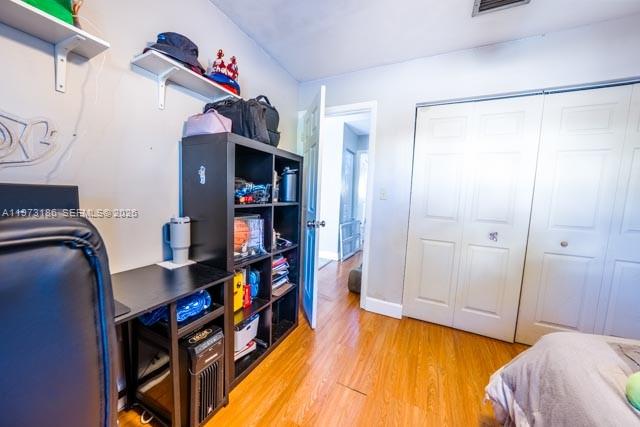 ROGER HOMES - Residential