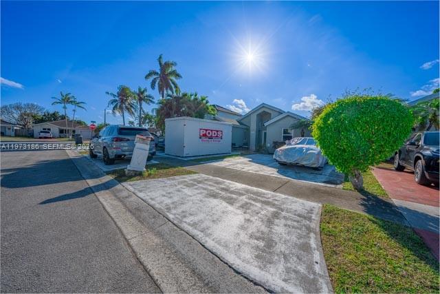 ROGER HOMES - Residential