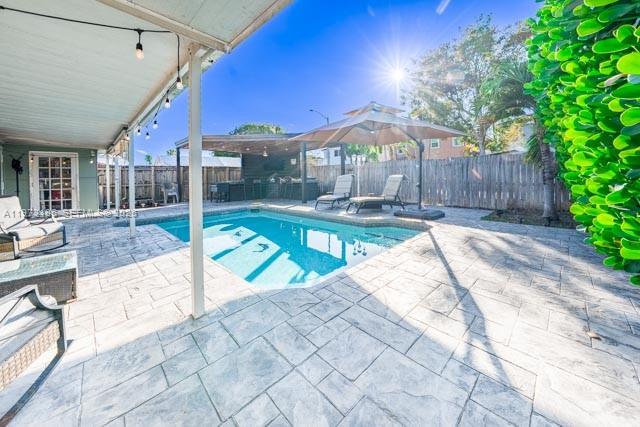 ROGER HOMES - Residential