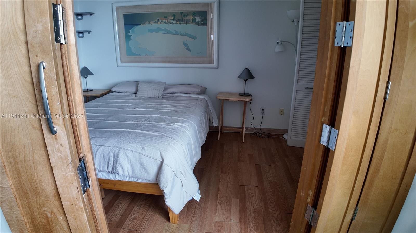 THE DECOPLAGE CONDO - Residential Lease