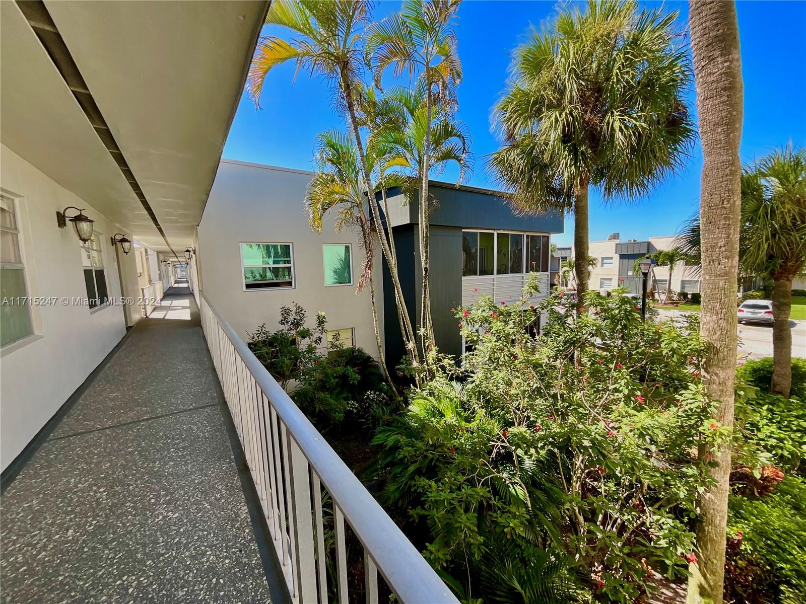 KINGS POINT BURGUNDY COND - Residential Lease