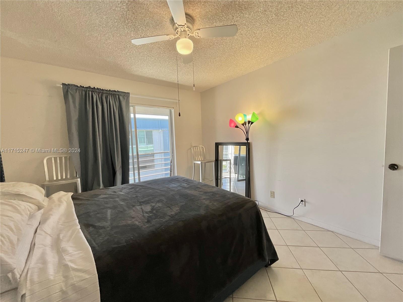 KINGS POINT BURGUNDY COND - Residential Lease