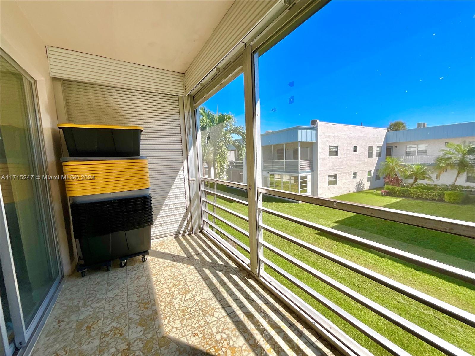 KINGS POINT BURGUNDY COND - Residential Lease