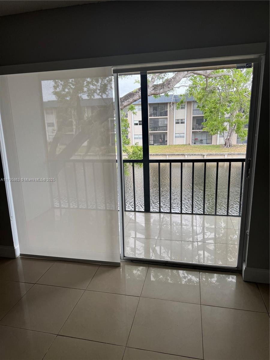8051 S Colony Cir S 206