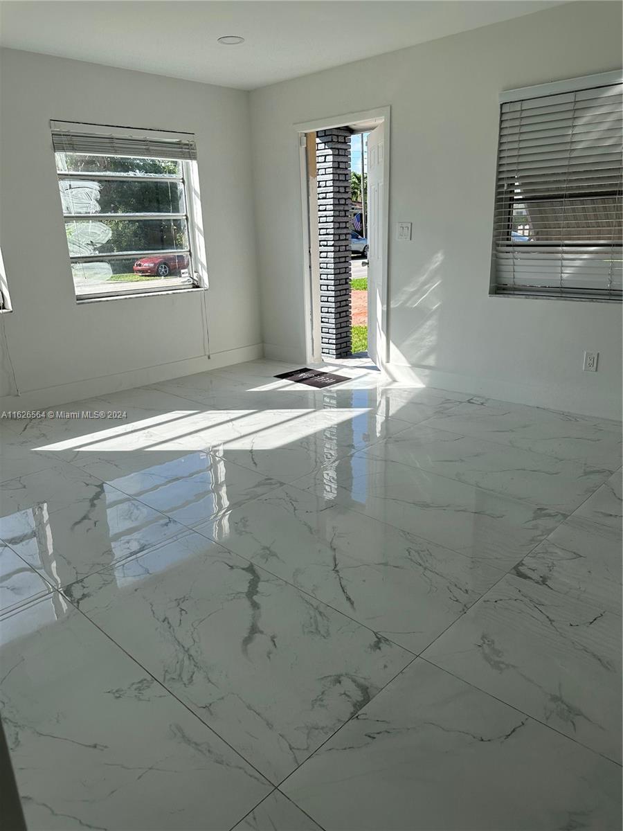 SUNSET TRAILS NO 4 - Residential