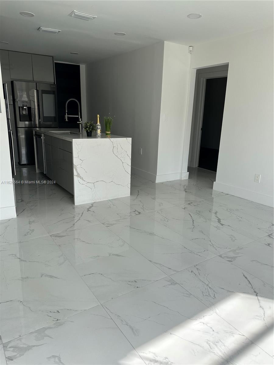 SUNSET TRAILS NO 4 - Residential