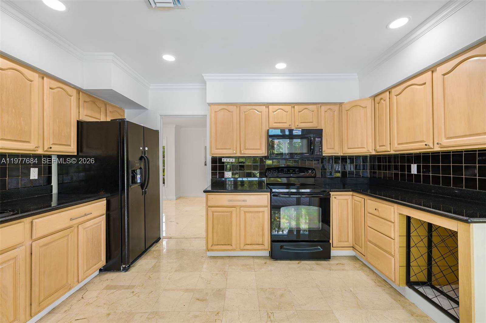 CHAPMAN FIELD HEIGHTS - Residential Lease