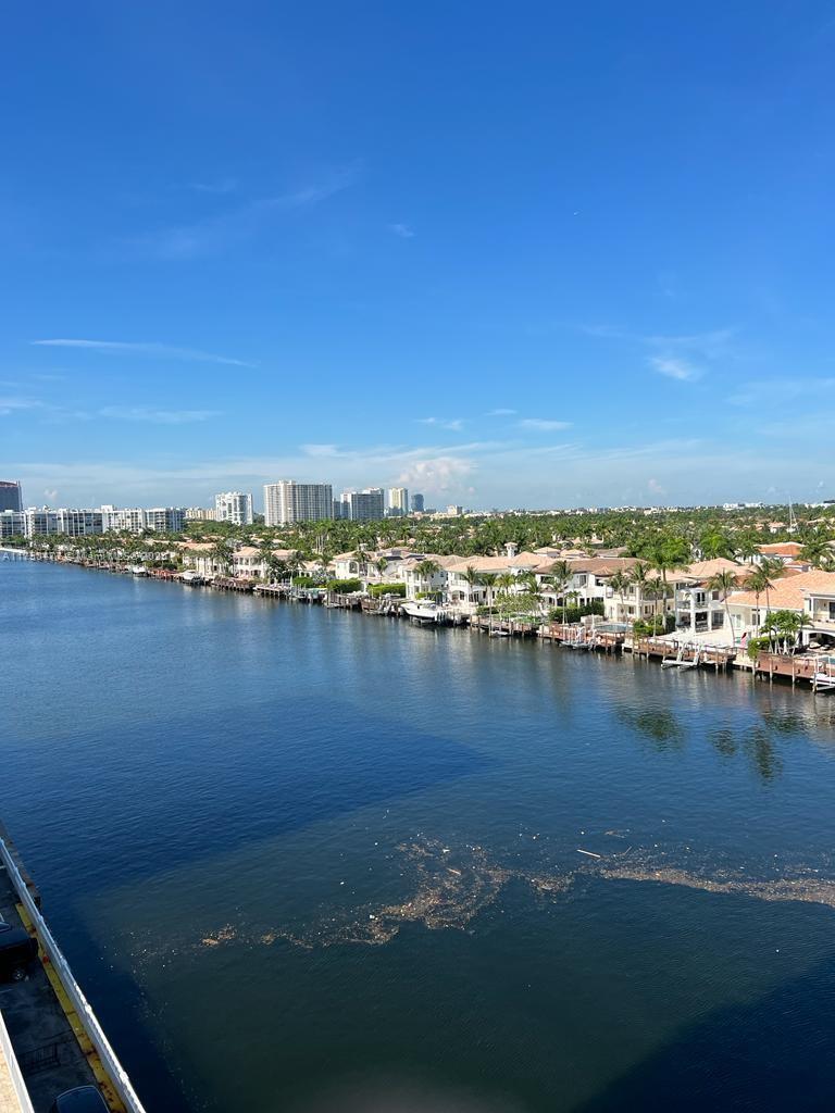 TRAFALGAR TOWERS CONDOMIN - Residential Lease