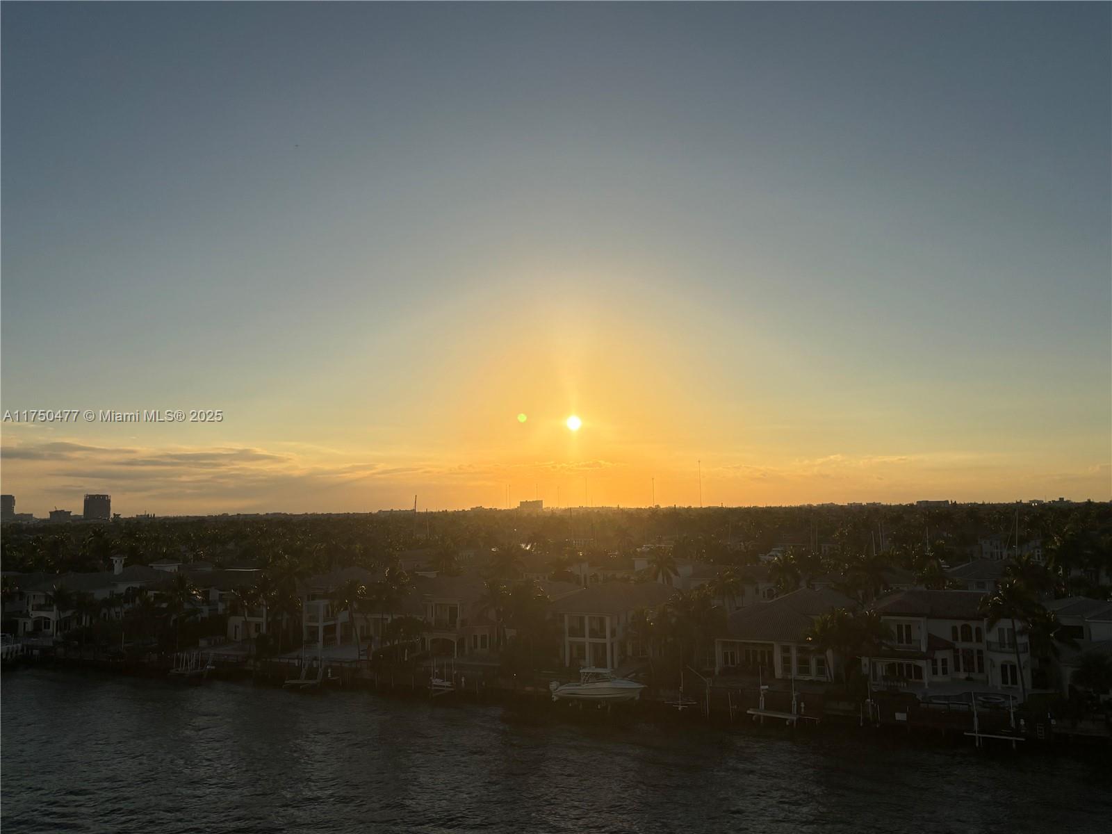 TRAFALGAR TOWERS CONDOMIN - Residential Lease